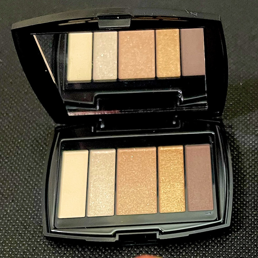 Lancome Satin‎ Sable Eyeshadow